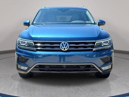 Silk Blue Metallic 2018 Volkswagen Tiguan 2.0T SEL Premium