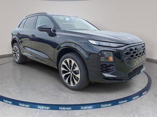 Black Metallic 2026 Audi Q3 S line
