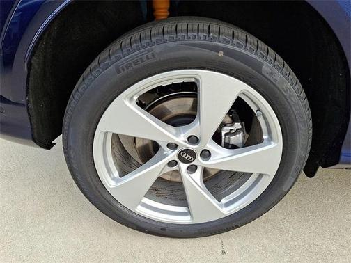 2025 Audi Q5 2.0T quattro Premium