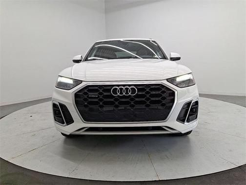 2024 Audi Q5 Premium 45 TFSI S line quattro