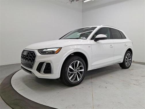 2024 Audi Q5 Premium 45 TFSI S line quattro