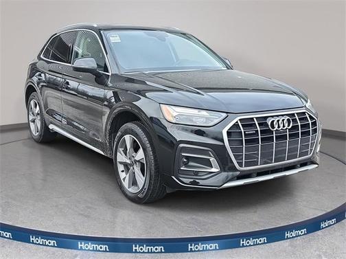 2023 Audi Q5 40 Premium Plus