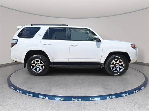 2024 Toyota 4Runner TRD Off Road