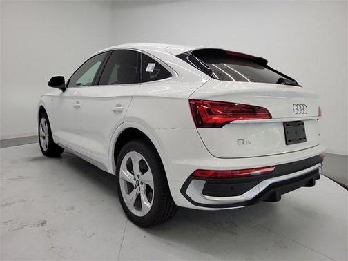 2024 Audi Q5 45 S line quattro Premium