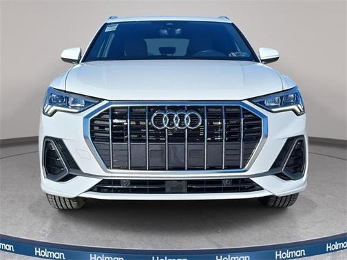 2023 Audi Q3 45 S line Premium