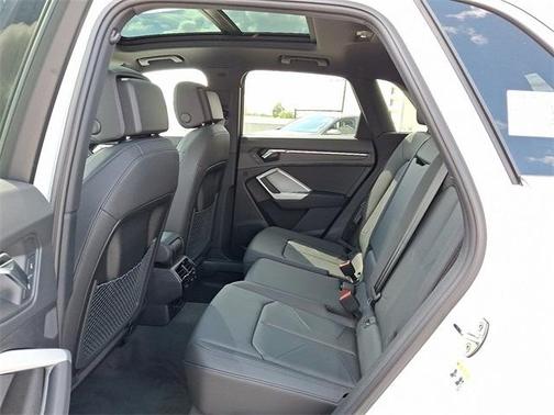 2025 Audi Q3 45 S line Premium