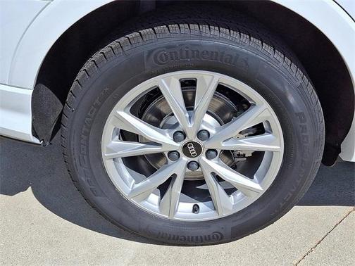 2025 Audi Q3 45 S line Premium