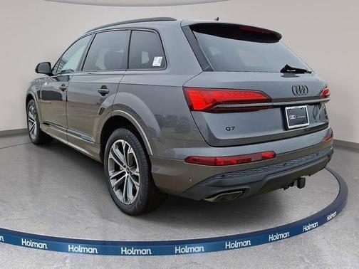 2026 Audi Q7 45 Premium