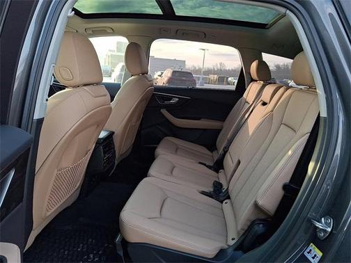 2026 Audi Q7 55 Premium Plus