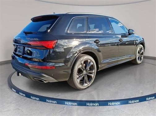 2026 Audi Q7 55 Premium Plus