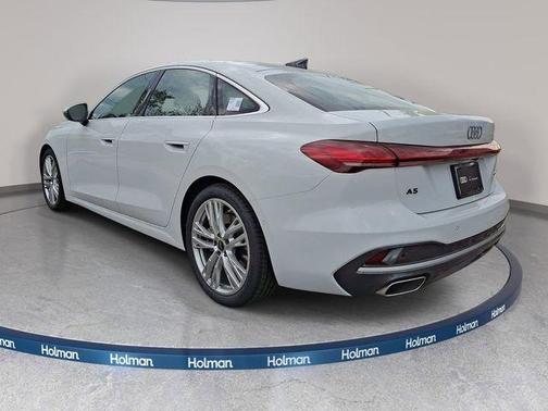 Glacier White Metallic 2026 Audi A5