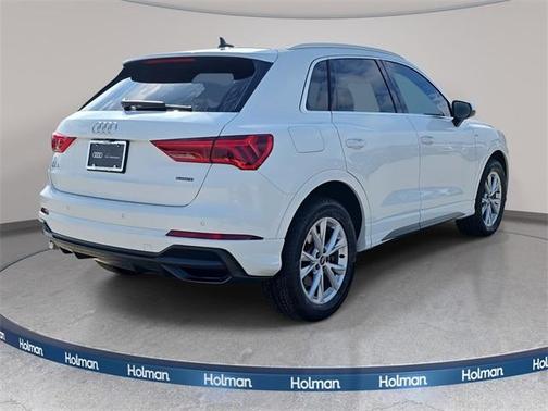 2021 Audi Q3 45 S line Premium