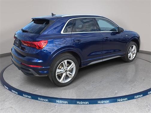 2024 Audi Q3 45 S line Premium