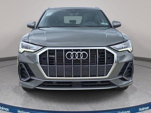 Chronos Gray Metallic 2025 Audi Q3 45 S line Premium