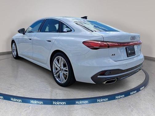 Glacier White Metallic 2026 Audi A5