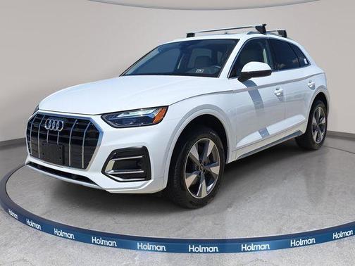 Ibis White 2023 Audi Q5 40 Premium