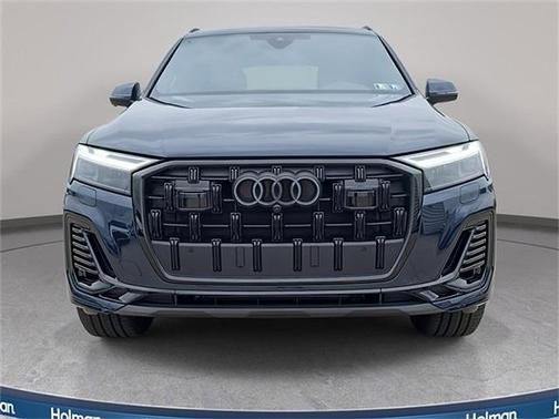 2025 Audi Q7 45 Premium Plus