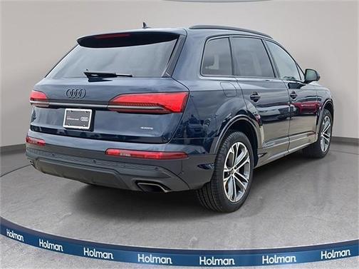 2025 Audi Q7 45 Premium Plus