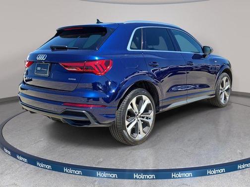 Navarra Blue Metallic 2021 Audi Q3 45 S line Premium