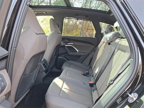 2025 Audi Q5 2.0T quattro Premium