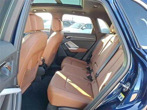 2025 Audi Q3 45 S line Premium