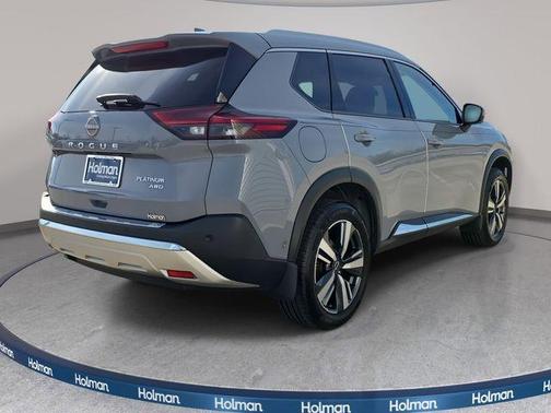 2022 Nissan Rogue Platinum