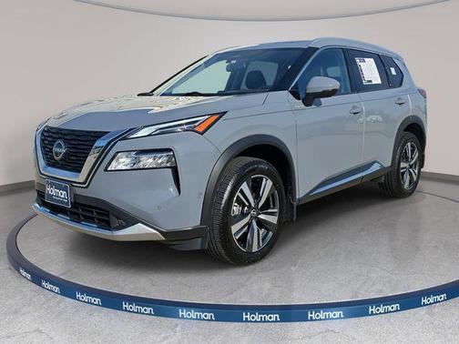 2022 Nissan Rogue Platinum