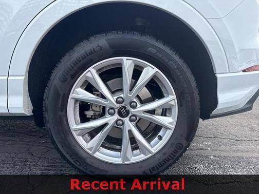 2025 Audi Q3 45 S line Premium