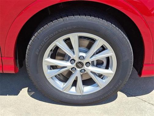 2025 Audi Q3 45 S line Premium