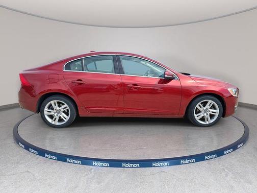 Flamenco Red Metallic 2015 Volvo S60 T5 Premier
