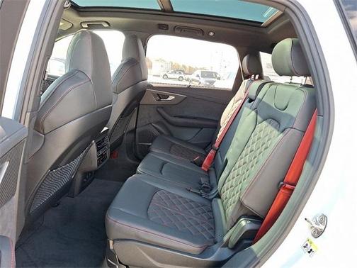 2026 Audi Q7 55 Prestige