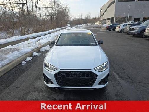 2023 Audi A4 45 S line Premium Plus