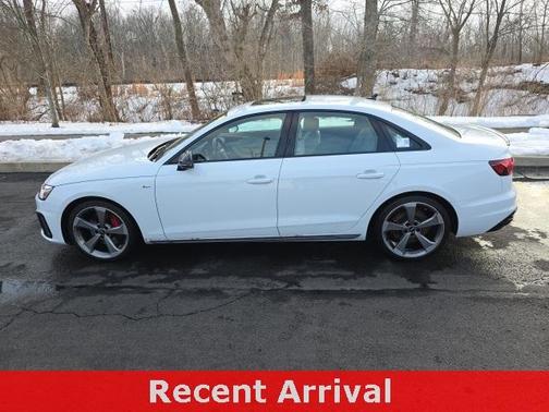 2023 Audi A4 45 S line Premium Plus