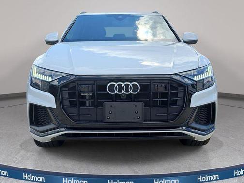 Glacier White Metallic 2023 Audi Q8 55 Premium Plus