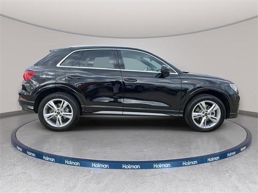 2024 Audi Q3 45 S line Premium