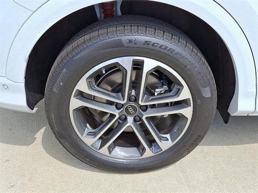 2025 Audi Q5 2.0T quattro Premium