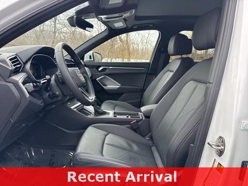 2025 Audi Q3 45 S line Premium