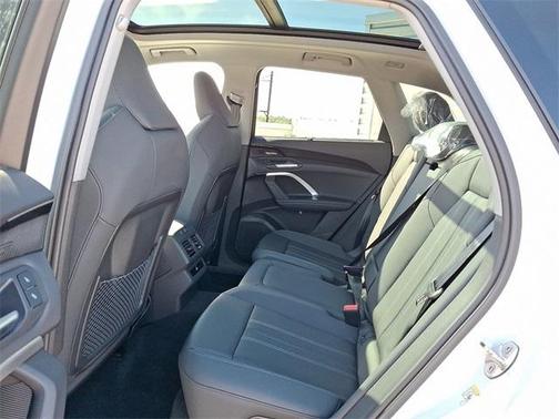 2025 Audi Q5 2.0T quattro Premium