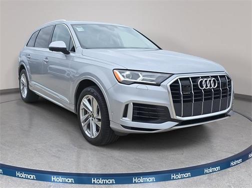 2022 Audi Q7 55 Premium Plus