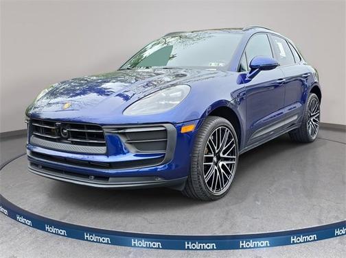2022 Porsche Macan Base