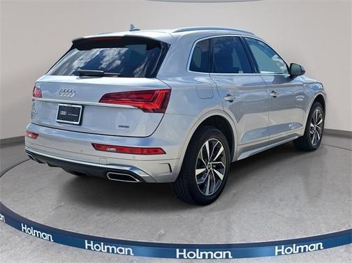2024 Audi Q5 45 S line quattro Premium