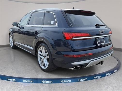 2025 Audi Q7 55 Premium Plus
