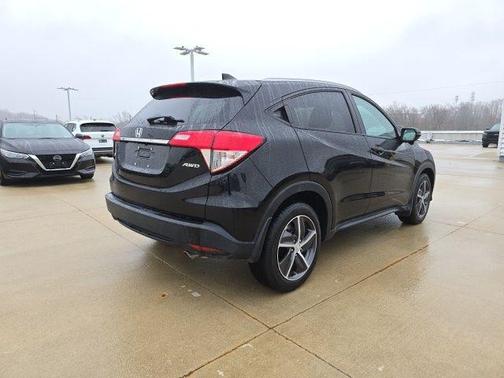 Crystal Black Pearl 2021 Honda HR-V EX