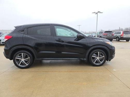 Crystal Black Pearl 2021 Honda HR-V EX