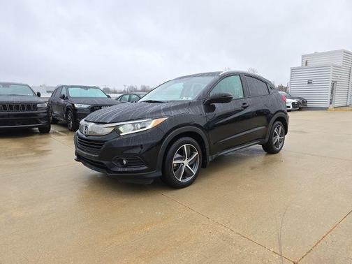 Crystal Black Pearl 2021 Honda HR-V EX