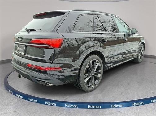 2026 Audi Q7 55 Premium Plus