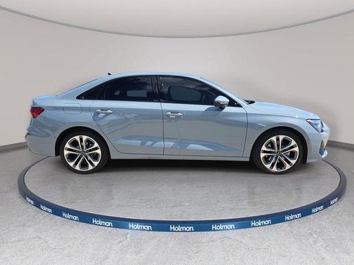 Arrow Gray Pearl Effect 2025 Audi A3 2.0T Premium