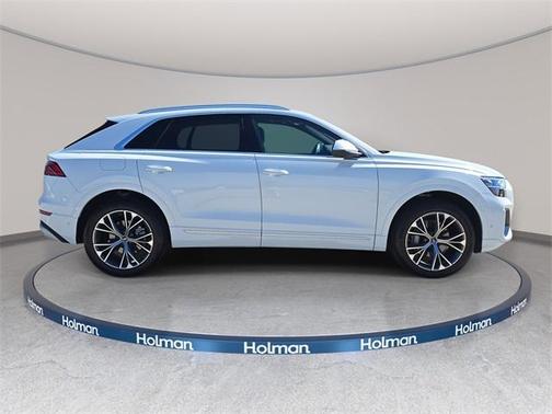 2025 Audi Q8 55 Premium