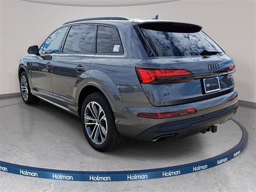 2026 Audi Q7 45 Premium