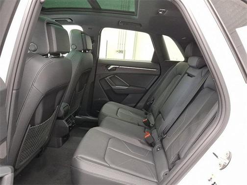 2025 Audi Q3 45 S line Premium